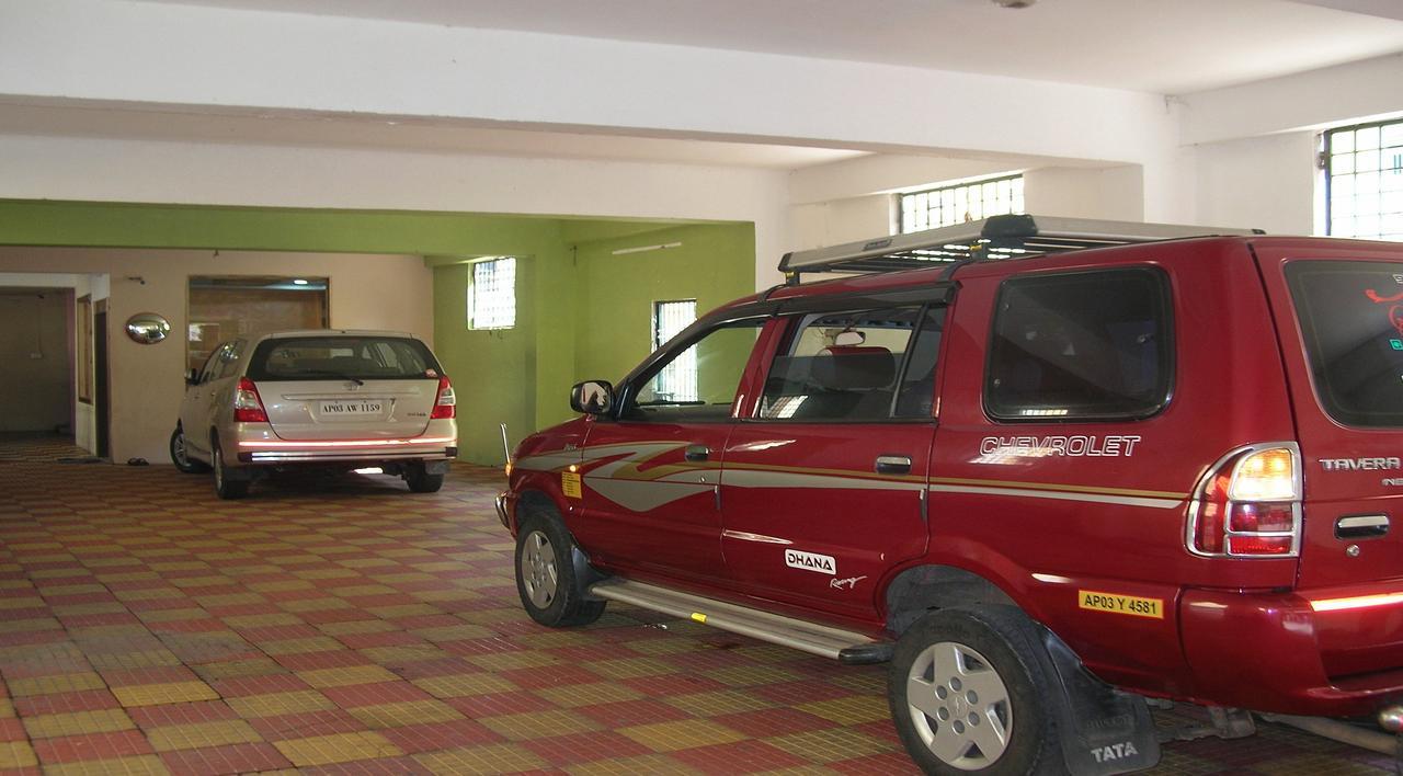 Ssb Residency Hotel Tirupati Ngoại thất bức ảnh